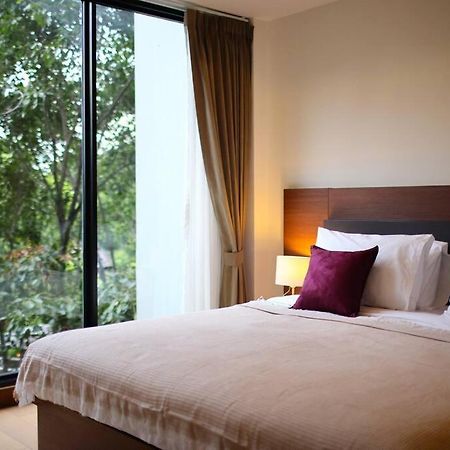 Specious Luxury 2 Bedrooms Apt. Chiang Mai Exterior foto