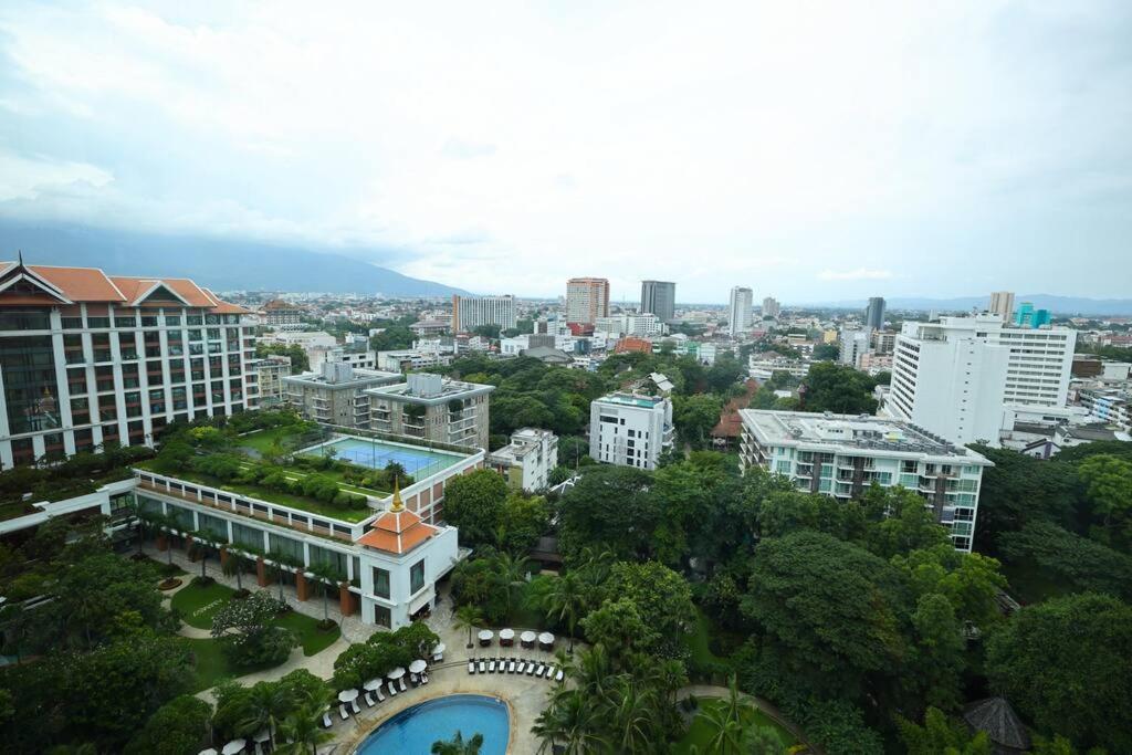 Specious Luxury 2 Bedrooms Apt. Chiang Mai Exterior foto